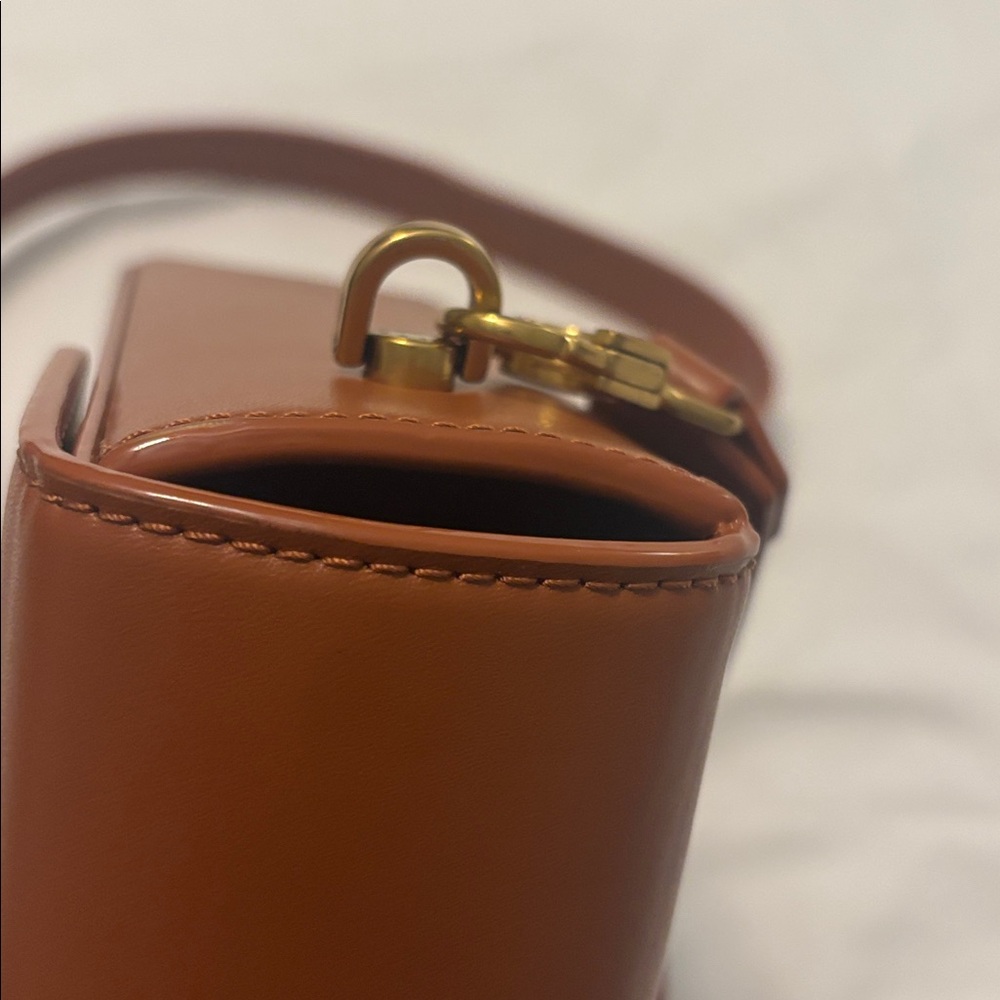 Charles & Keith Tan Brown Leather elongated Crossbody Bag magnetic closure - Picture 8 of 16